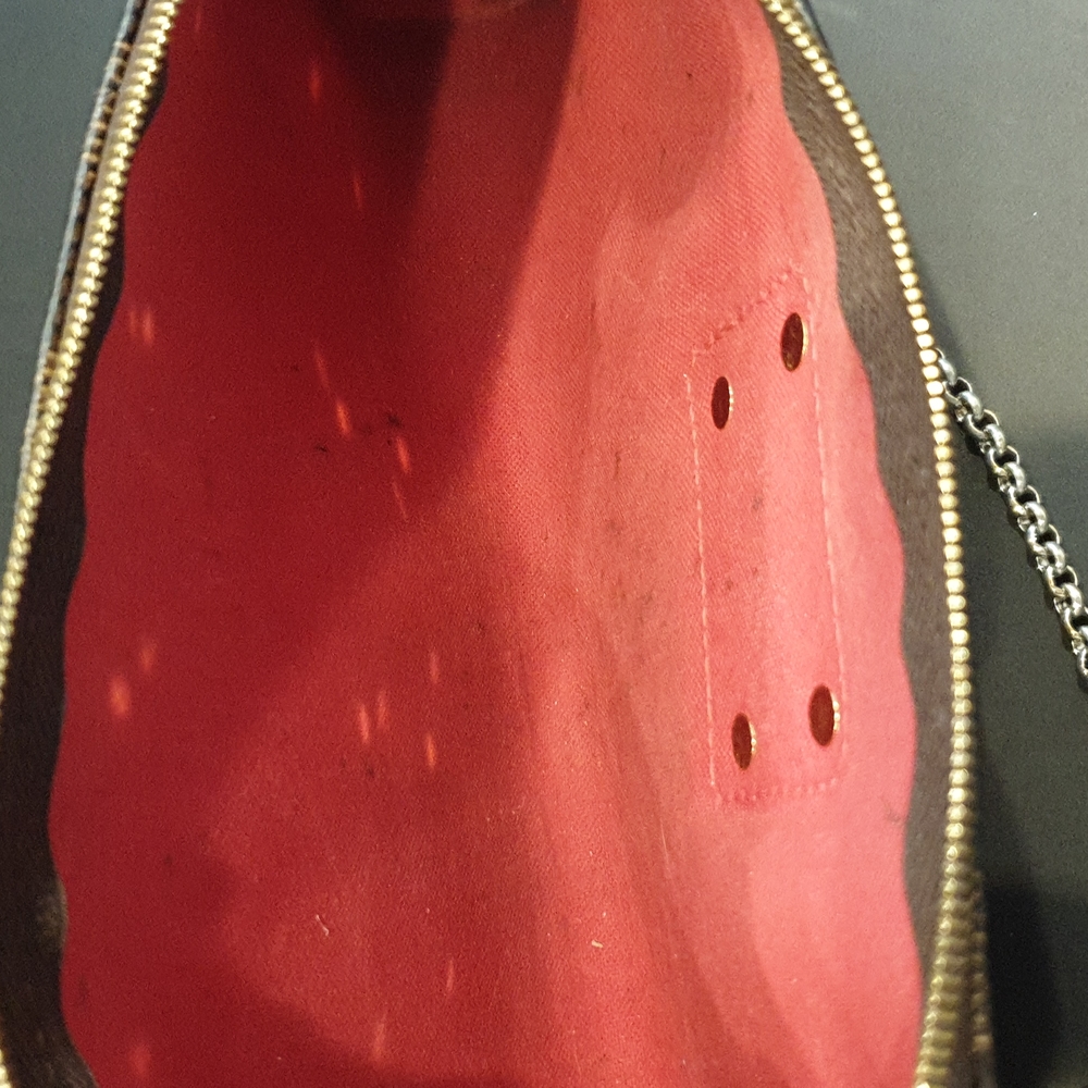 Louis Vuitton Eva Damier - Picture 7 of 15